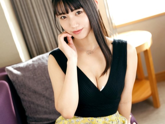 ＜素人＞黒髪ロングでスレンダー美乳で美尻のお姉さん♫顔面騎乗クンニで快楽覚醒♡生ハメ鬼突き絶叫アクメで逝き乱れ♪