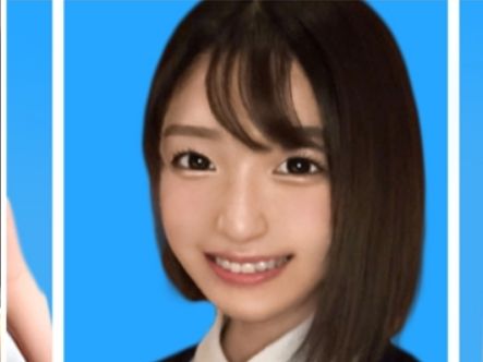 【制服ギャルのエロすぎる体位】 スケベなポーズでM字開脚！ ぬるぬるオマンコに生挿入で激しく突かれまくり♡