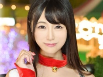 【サンタ美女と淫らな夜】『えっちなサンタさん…』清楚なお姉さんがナンパで大胆変身！ふわふわ巨乳を揺らしながらガン突きピストンに喘ぐ姿は必見！性なる夜に燃える大人のクリスマス♡