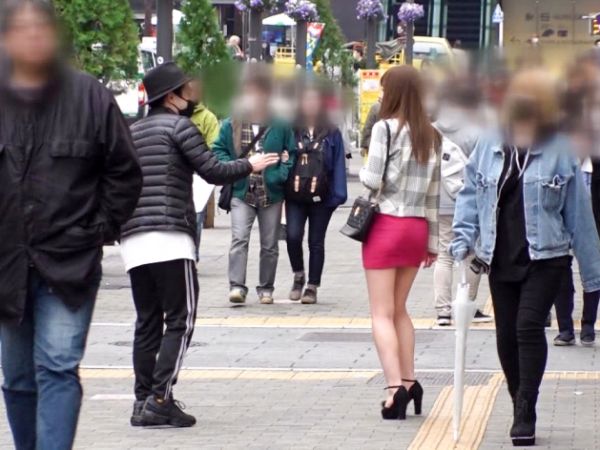 【ミニスカ美脚お姉さん】ナンパ即ハメ！大好きな彼氏がいるのにデカチン見せられたら我慢できず浮気SEX！美脚を震わせて感じまくる裏切りエッチ♡