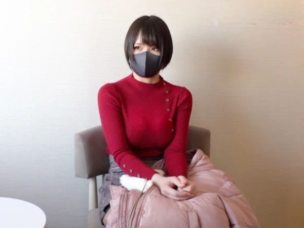 【爆乳ナースの誘惑】『ダメなのに…』ショートカットの看護師さんが謝礼に釣られて生ハメSEX！街中ナンパでホテルに連れ込み、デカ乳パイズリ＆激エロプレイで悶絶！！