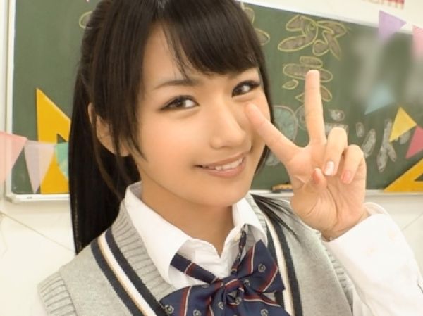 【デカパイJKの過激な学園祭】『これって本当に出し物？』制服美少女がソーププレイに挑戦！ナマ膣でチ○コをヌルヌル刺激し、連続で大量のザーメンをおま○こに受け止めちゃう！！