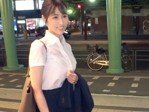 【パンスト美脚OL】仕事終わりの美人お姉さんとホテルで濃厚プレイ！パンストに包まれた美脚とプリ尻がエロすぎて、おマンコを激しくガン突き！仕事のストレスをセックスで発散する姿に興奮必至！