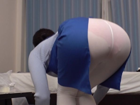 【家事代行の巨乳お姉さん】『やだ…お仕事中なのに…』ぷるぷるデカ乳とデカ尻がたまらない家政婦さんが、突然の即ハメに戸惑いながらも感じまくり！何回イっても終わらない激ピストンに、家事そっちのけで乱れまくるエロすぎるお姉さん♥