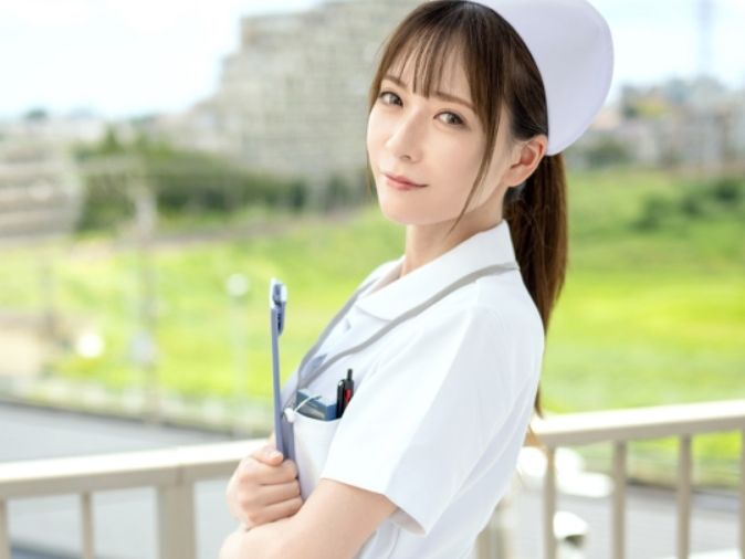 【清楚系ナースの裏の顔】『お仕事中は真面目なのに…』野々浦暖ちゃんがド変態看護師に！かわいい顔してチンポ大好き、仕事終わりの淫乱プレイで本性むき出し！ｗ