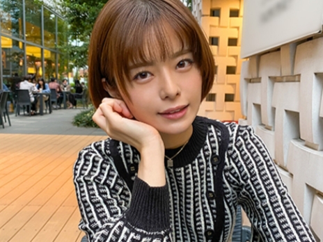 【無毛ちっぱいお姉さん】『あっ…そこダメ…』スレンダー美人のツルツルおま○こに興奮MAX！敏感なパイパンマ○コを激しくピストン！ねっとり絡みつくエロさに悶絶必至！♡