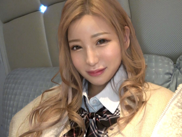 【金髪ギャルのむちむち誘惑】『クールな顔して、エッチは超ホットなの♡』むちむちエロボディのギャルが、ハメ撮りで本気モード！見た目とのギャップがたまらない、淫乱な女の子がエロさ全開で男を翻弄！！