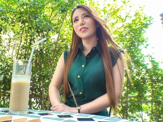 【三十路美熟女】『ダメ…でも気持ちいい…』清楚系弁護士秘書の人妻がエロすぎる本性暴露！激ピストンに理性崩壊しちゃうマジイキSEX♥