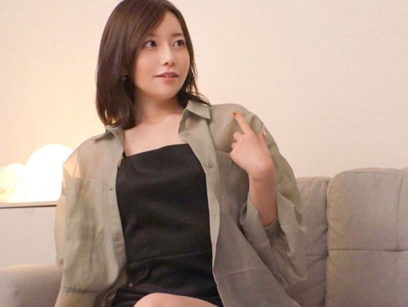 【美脚スレンダー美女の逆夜這い】仕事相手を誘惑するドスケベ女！ムラムラ全開で若い男を喰いまくる！美脚を震わせて自ら腰を振りまくるハード騎乗位がエロすぎる！♡