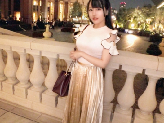 【人妻ナンパ】『旦那じゃ満足できないの…』30代とは思えない美ボディのセレブ妻！子持ちとは思えない美尻を揺らして、夫以外のチ○ポで激しく突かれまくる！♡